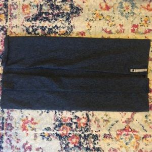 Lululemon infinity scarf